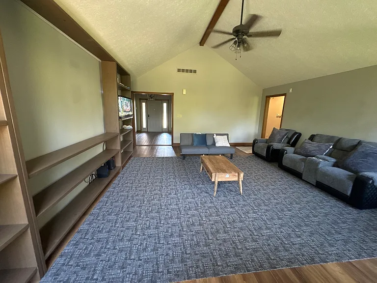 1007 New Harmony Dr — Photo 19