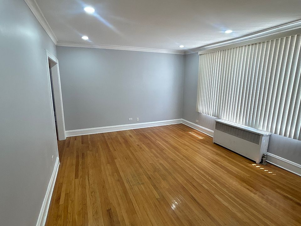 1st image of 622 E 68th St #2