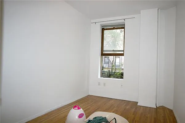 Rented by JM Preston Properties LLC | media 25