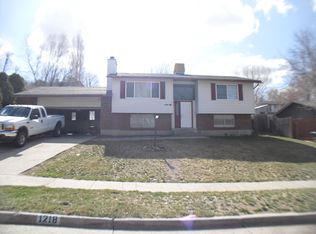 1218 E Electra Ln, Sandy, UT 84094