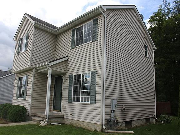 3rd image of 5384 Tall Oaks Dr