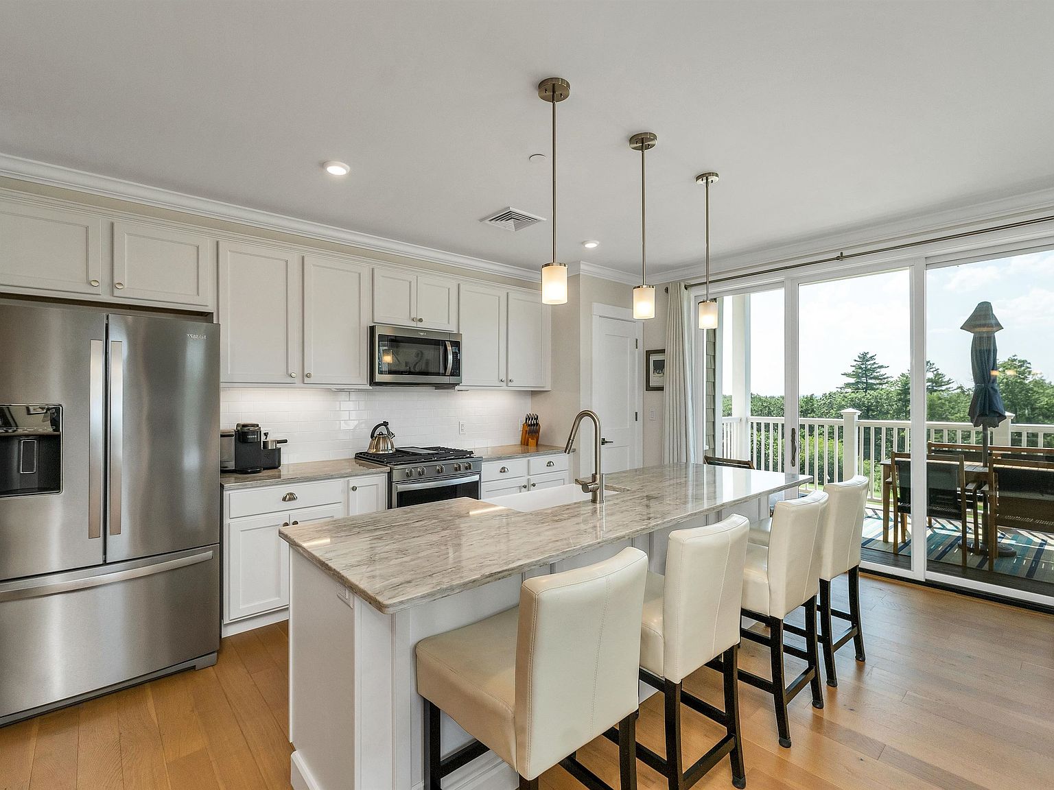 3 Longview Drive #202