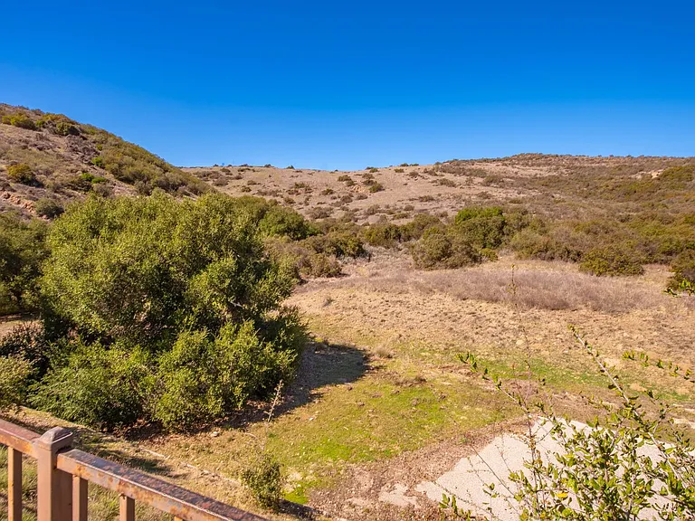2663 Yellowwood Dr — Photo 30