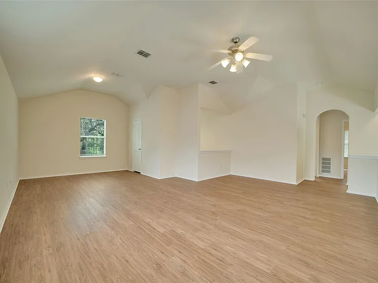 121 Park Ln — Photo 24
