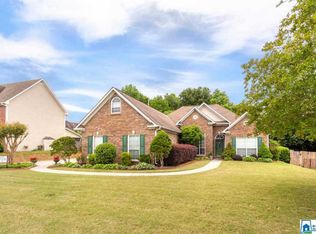 3420 Barkwood Cv, Trussville, AL 35173