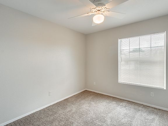 4th image of 6382 W Potter Dr