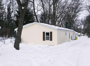 819 Parsons Rd, Traverse City, MI 49686