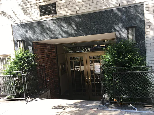 Rented by Douglas Elliman | media 6