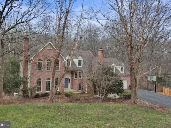 10697 Oakton Ridge Ct, Oakton, VA 22124