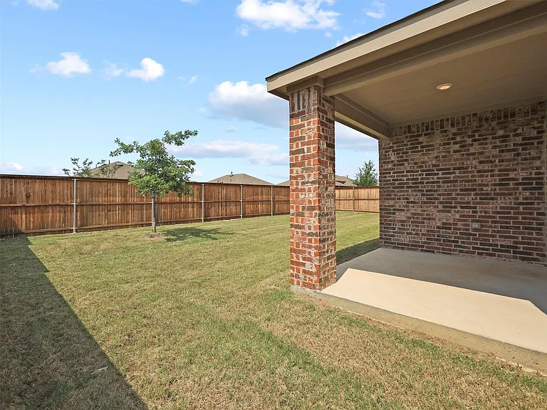 6113 Bracken Dr — Photo 23