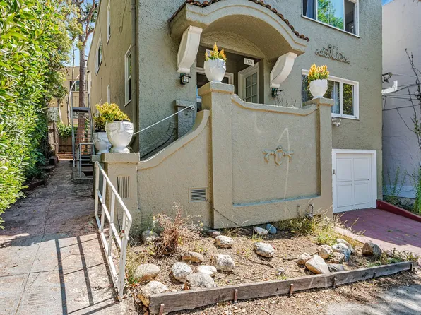 2326 Le Conte Ave #1, Berkeley, CA 94709
