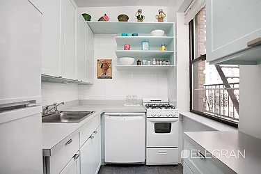 Rented by (Legacy) Elegran