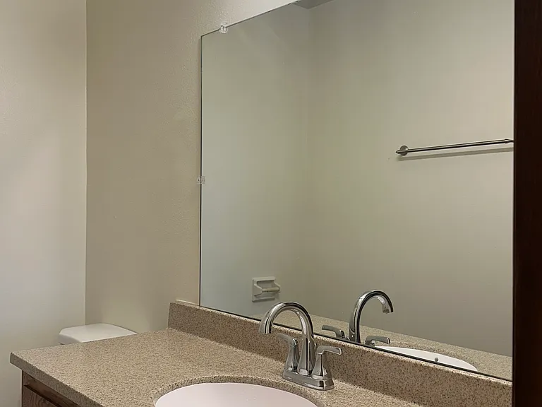 Mill Road Apartments — Photo 7