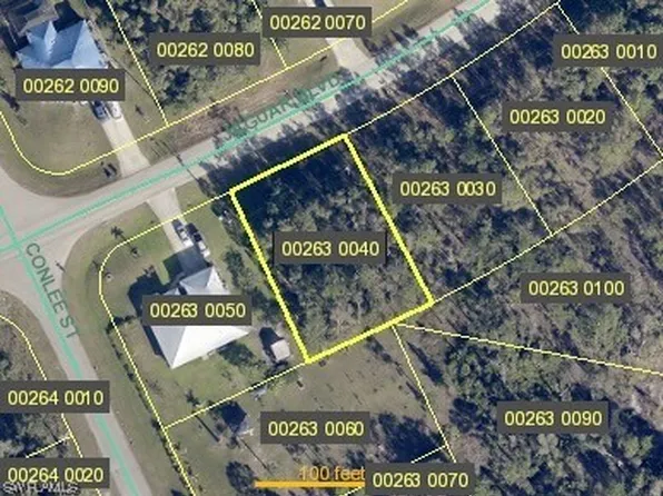 406 Jaguar Blvd, Lehigh Acres, FL 33974