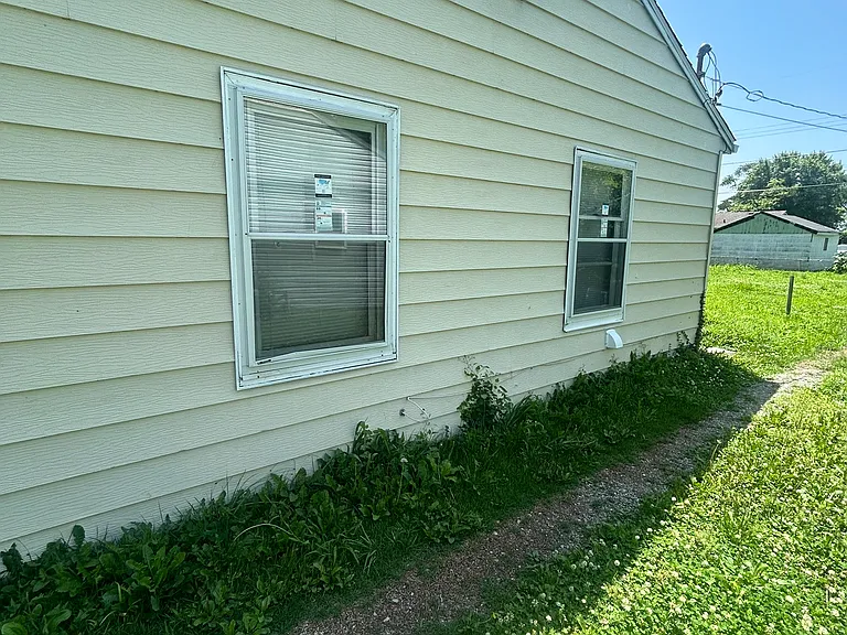 12 Agnes Dr — Photo 30