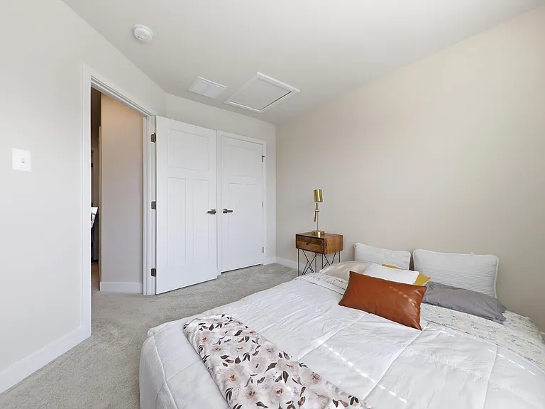 7234 Bodkin Way — Photo 32