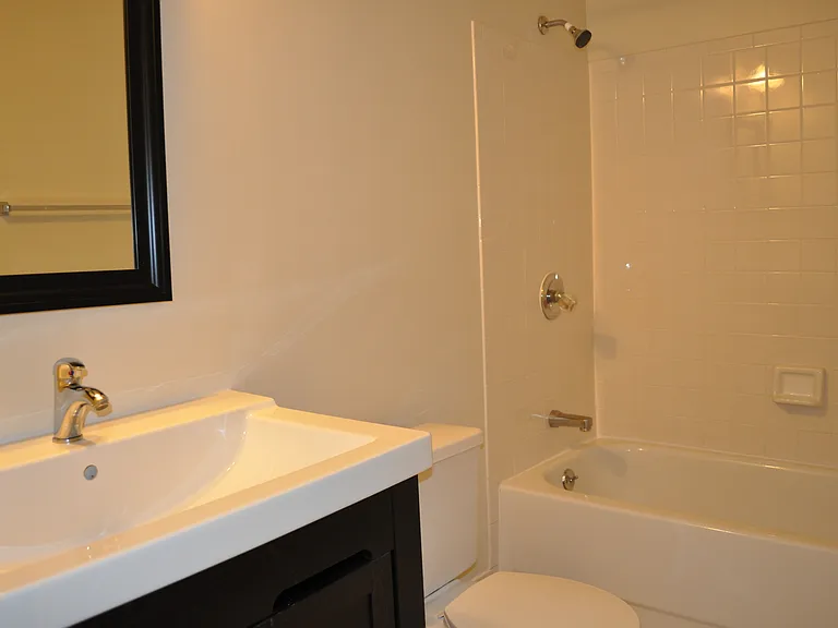 Full bath in basement