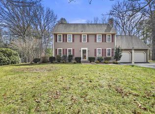 182 Nichols Dr, Taunton, MA 02780