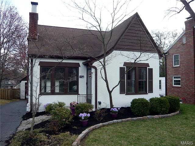 1st image of 258 Elm Ave