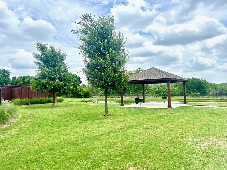 11620 Aquilla Dr — Photo 44