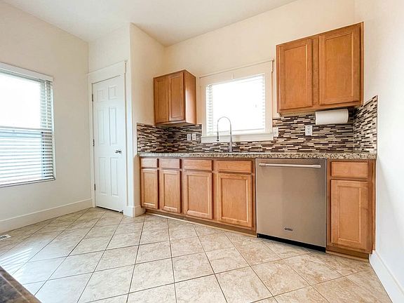 4th image of 4227 W Degray Dr