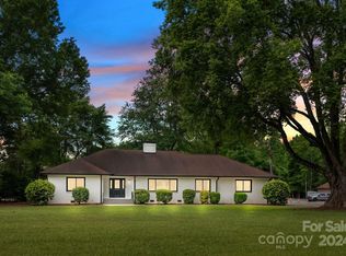 7101 Pleasant Grove Rd, Charlotte, NC 28216