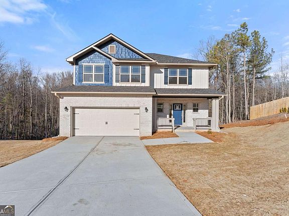 5th image of 662 Forest Way