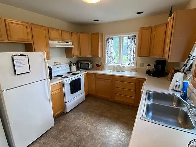 1116 Auburn Rd — Photo 11