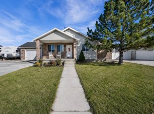 4610 N Kestrel Way, Eagle Mountain, UT 84005
