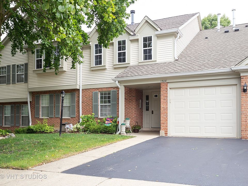 1st image of 1308 Springwood Dr Unit D1