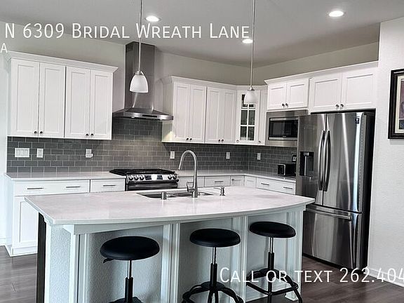 4th image of W139 N 6309 Bridal Wreath Ln