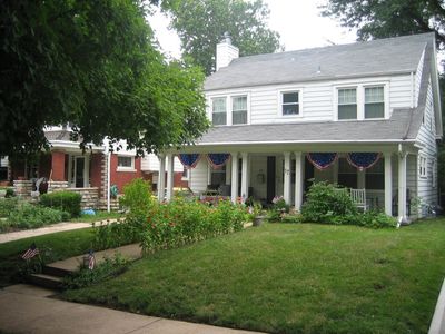 17 E 57th St, Kansas City, MO, 64113