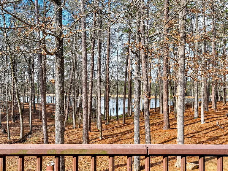 1700 Buckhead Rd — Photo 8