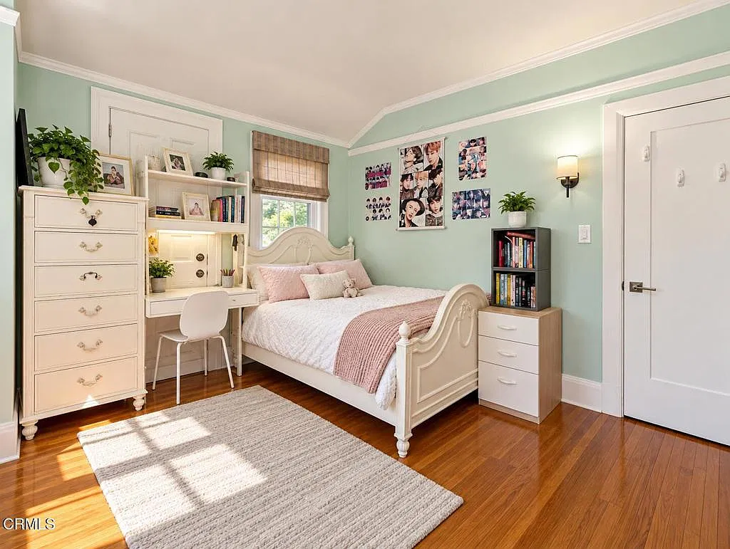 1 bed, 1.0 bath, 300 sqft, $1,250 — Photo 4