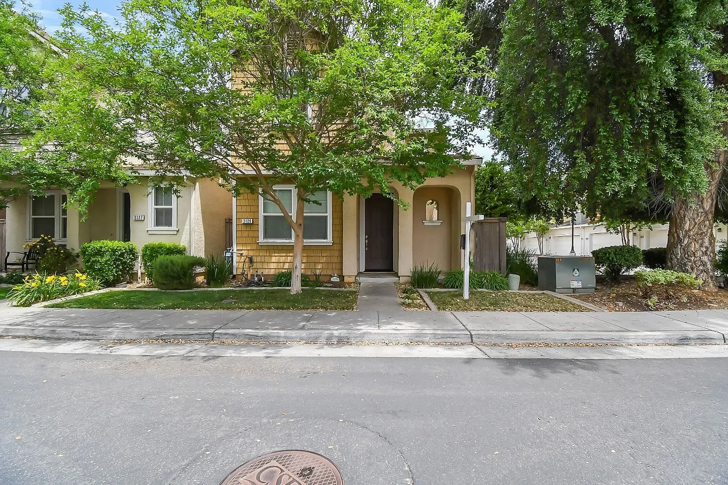 3129 Lea Sterling Way photo 1