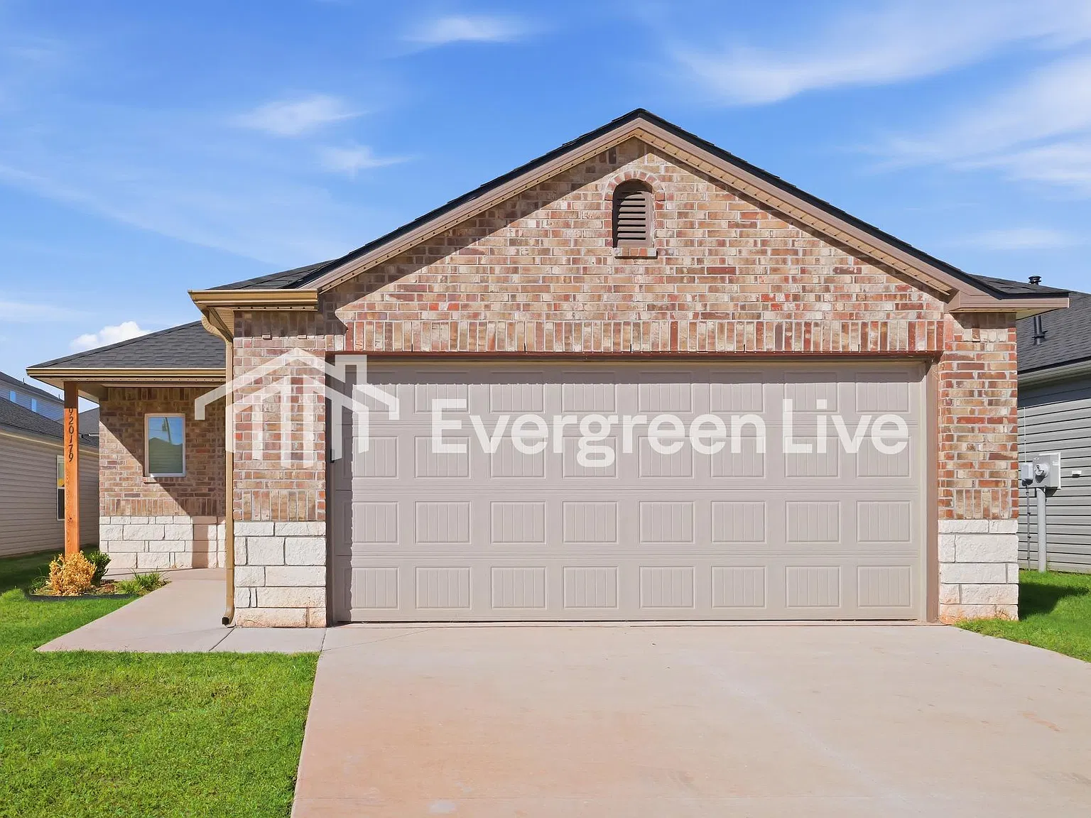 4 bed, 2.0 bath, 1459 sqft, $1,655 — Photo 1