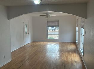 1620 Trinity View St, Irving, TX 75060