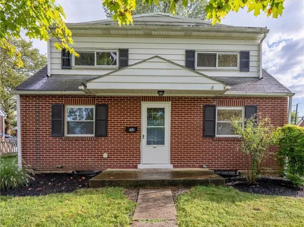 134 Dell St, Emmaus, PA 18049