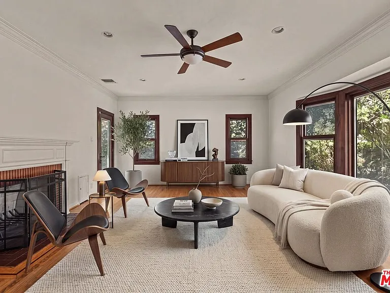 1748 Stanton Ave — Photo 3