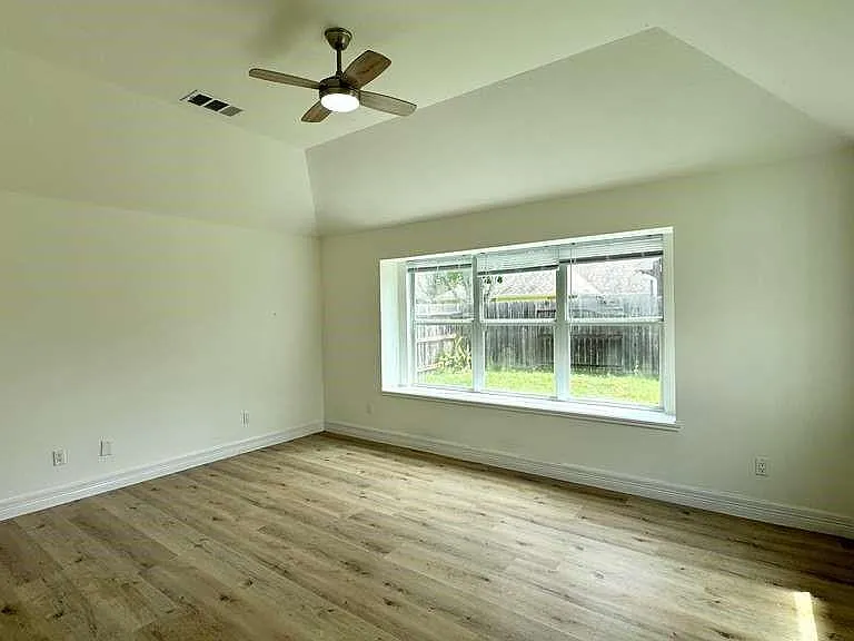 7510 Golden Thistle Ln — Photo 17