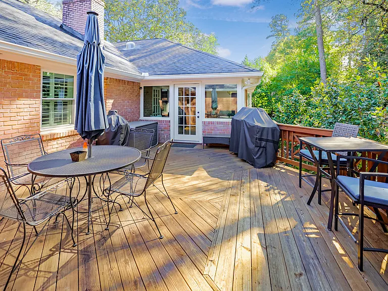 5735 Riverwood Dr NW — Photo 31