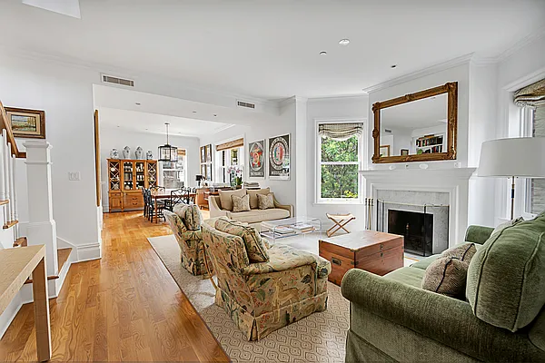 Sold by Engel and Völkers Brownstone Brooklyn | media 7