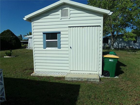 4th image of 1378 Mallard Dr