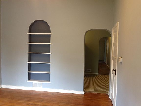 3rd image of 1618 N Delaware St #1
