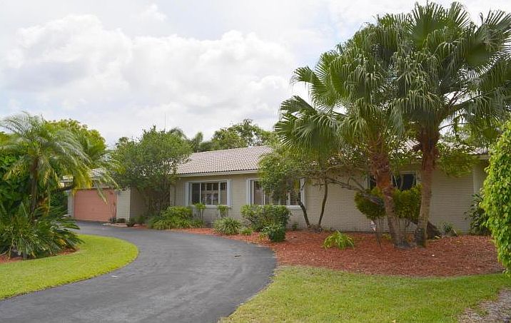 1st image of 11420 NW 30th St