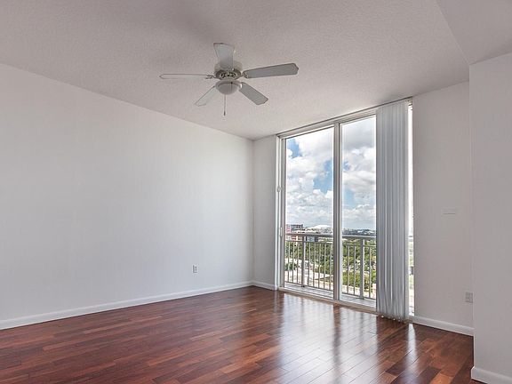 4th image of 2000 N Bayshore Dr APT 1201
