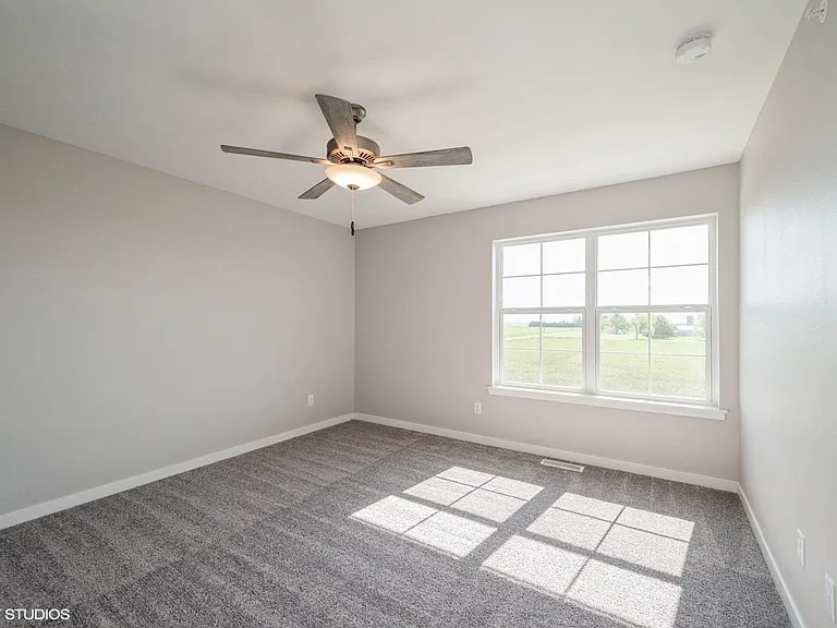 2773 Rookwood Ln — Photo 16