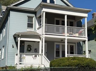 54-56 Sharon St FLOOR 2, Hartford, CT 06112