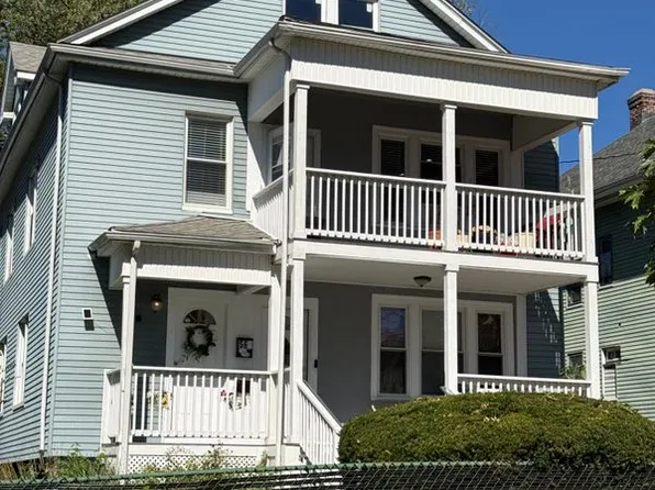 54-56 Sharon St Floor 2, Hartford, CT 06112