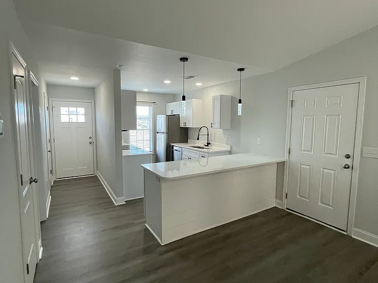 3234 Pleasant Valley Cir — Photo 3